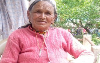 बैतडीको सुर्नयामा १०१ बर्षीया बोहराले गरिन् मतदान 